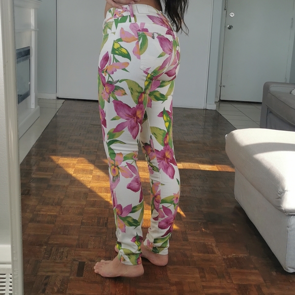 GUESS FLOWER JEANS - Picture 4 of 4